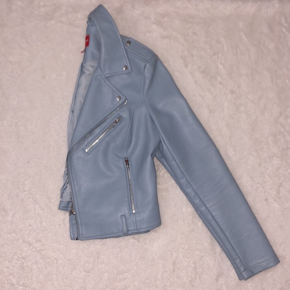 Authentic Guess Leather Jacket - Picture 4 of 4